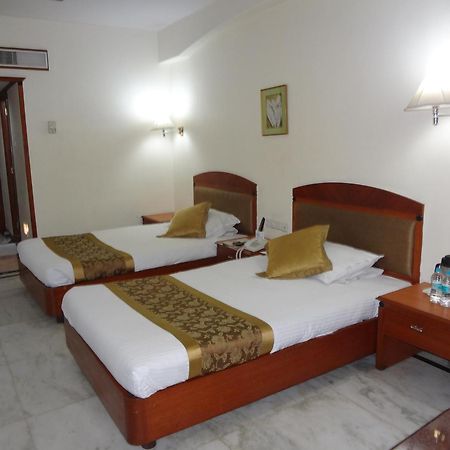 Daspalla Executive Court Visakhapatnam Extérieur photo