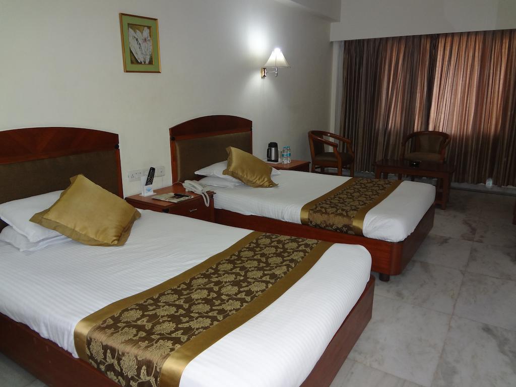 Daspalla Executive Court Visakhapatnam Chambre photo